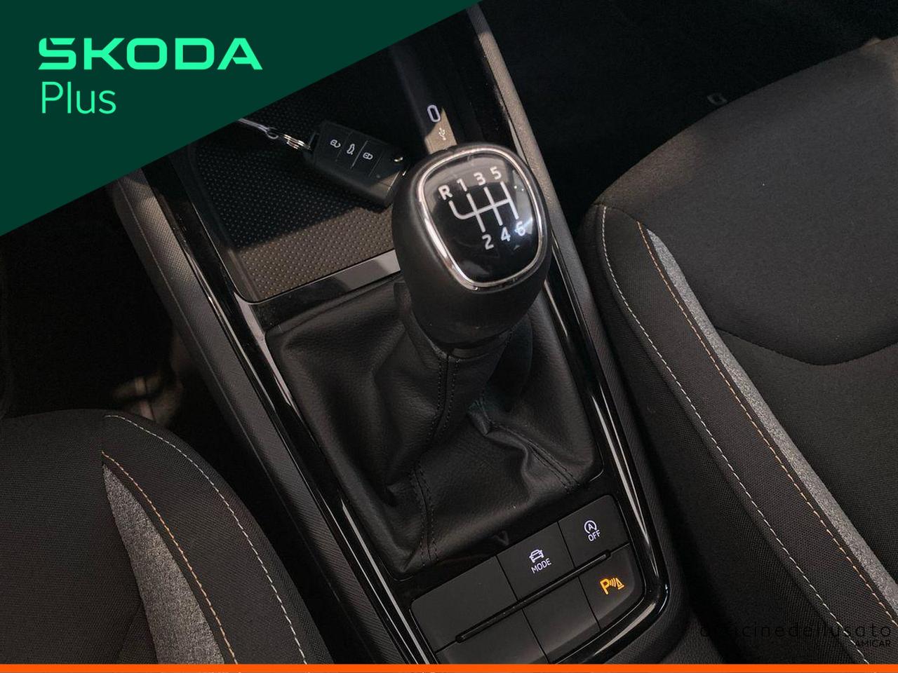 Skoda Kamiq 1.0 tsi 115cv black dots