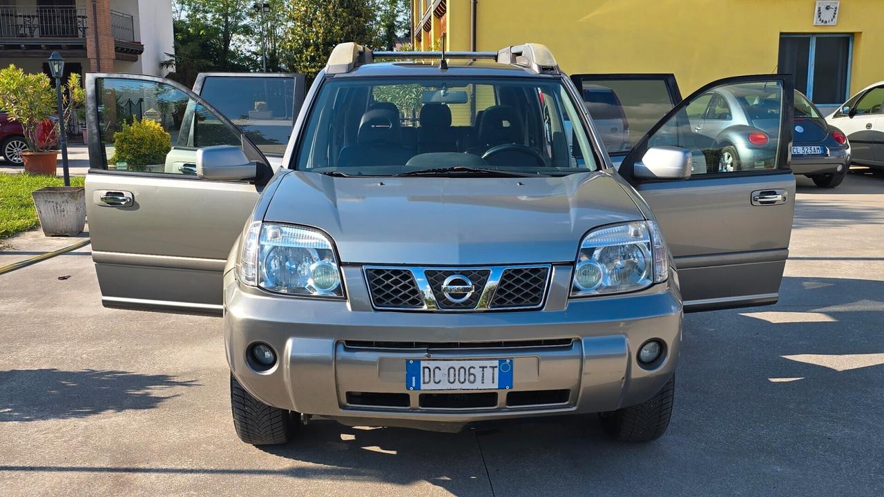 NISSAN X TRAIL 2.2 DIESEL 4X4 TETTO APRIBILE