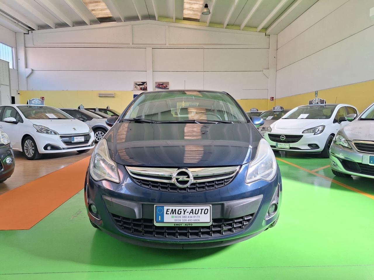 Opel Corsa 1.2benzina, 5 porte NEO PATENTATI