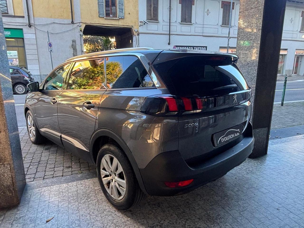 Peugeot 5008 1.6 7 POSTI BlueHDi 120 S&S EAT6