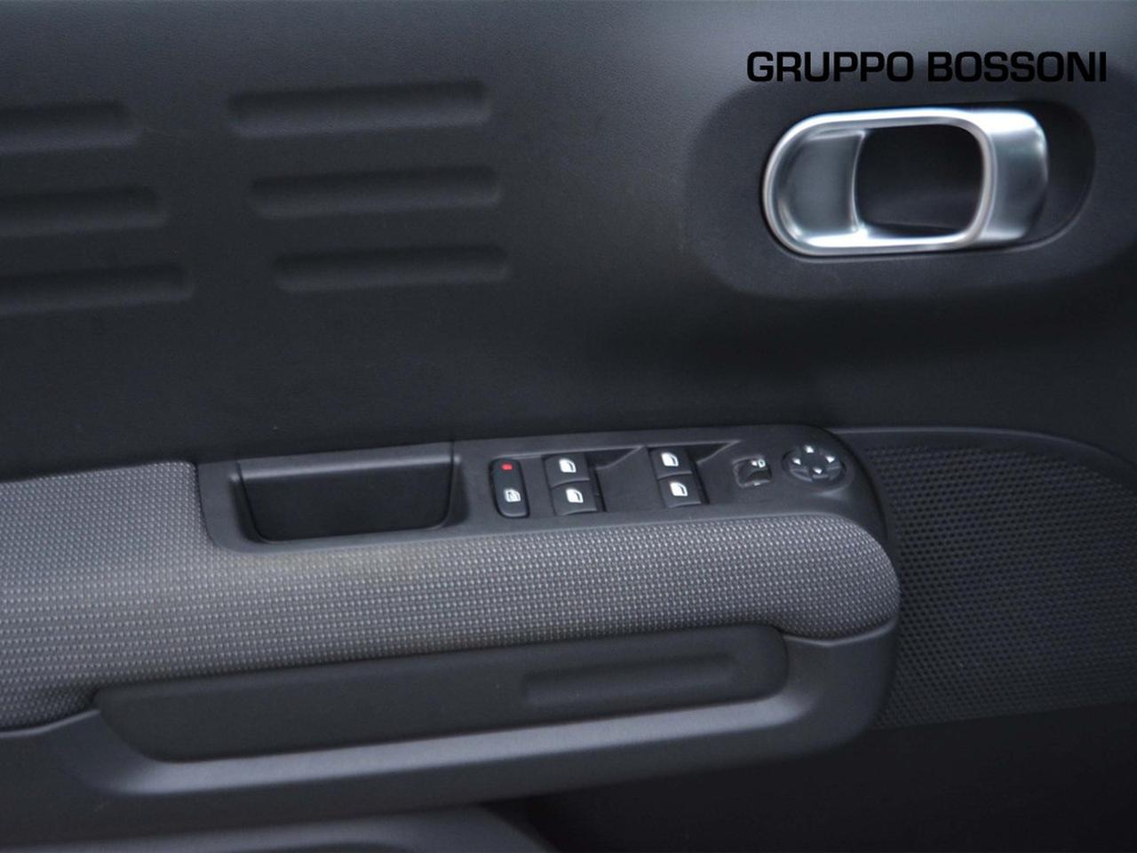 Citroen C3 Aircross 1.2 puretech shine eat6 s&s