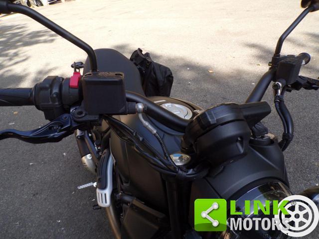 DUCATI Scrambler 800 Icon Dark, Garanzia Ducati fino al 05/2028!