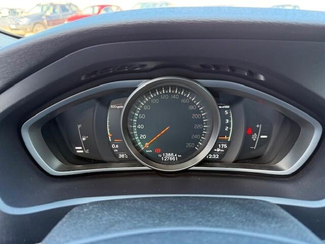 Volvo V40 D2 Business Plus 2019
