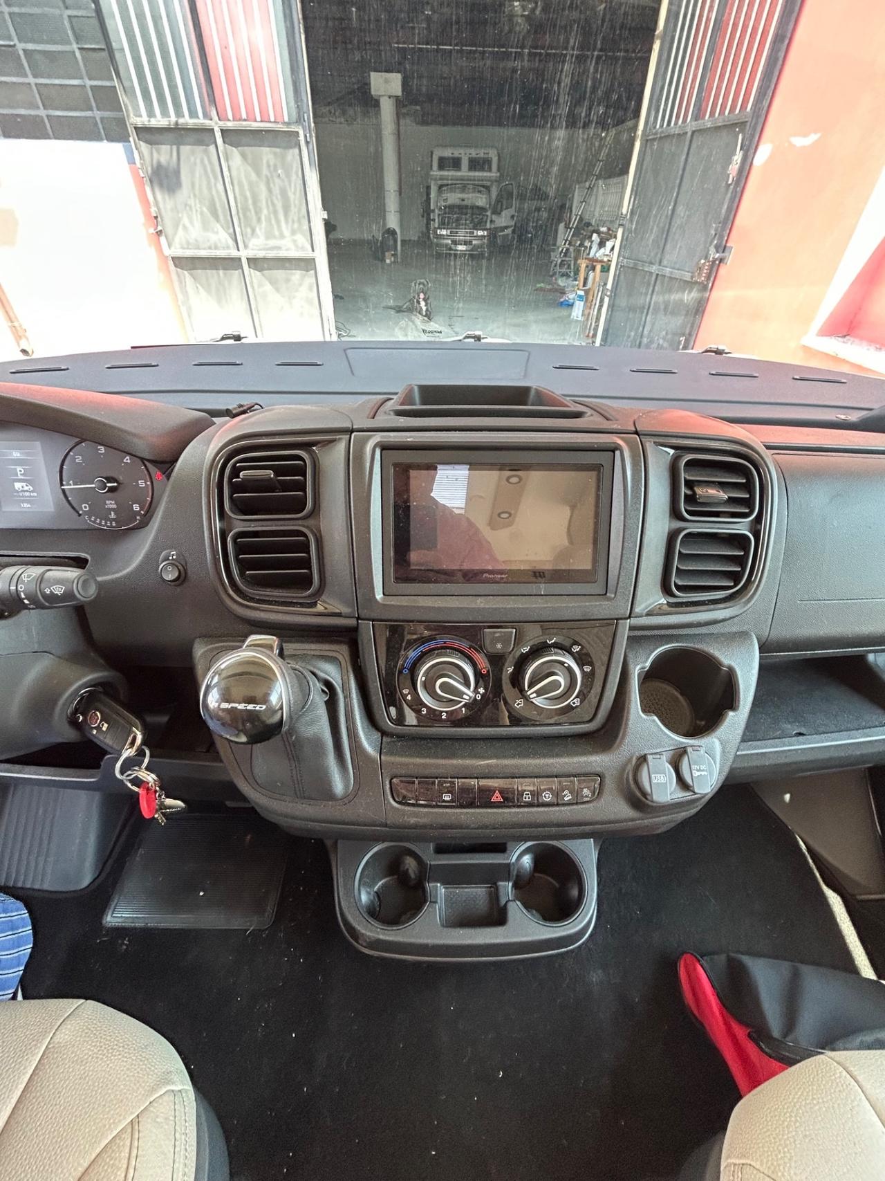 Rapido motorhome del 2025 in saldo 036