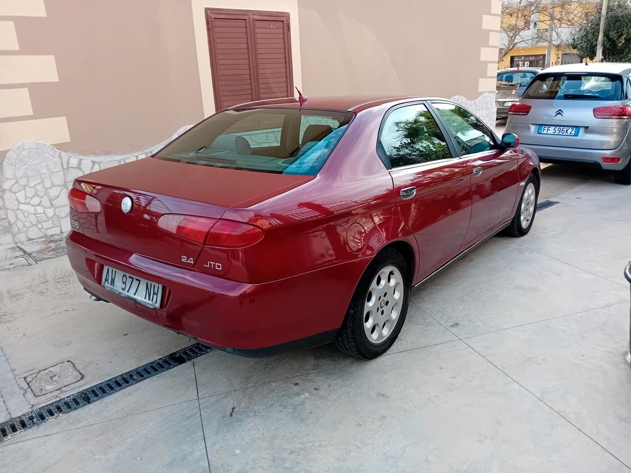 Alfa Romeo 166 2.4 JTD cat Distinctive