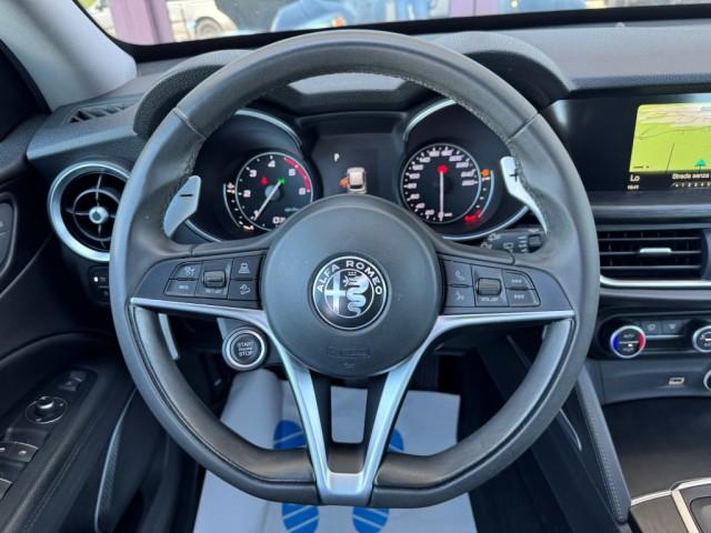 Alfa Romeo Stelvio 2.2 Turbo Diesel 180CV AT8 RWD Business
