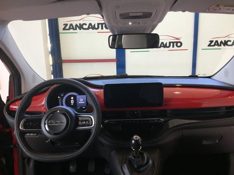 FIAT 500 Hybrid Hybrid Icon MY26 PACK STYLE