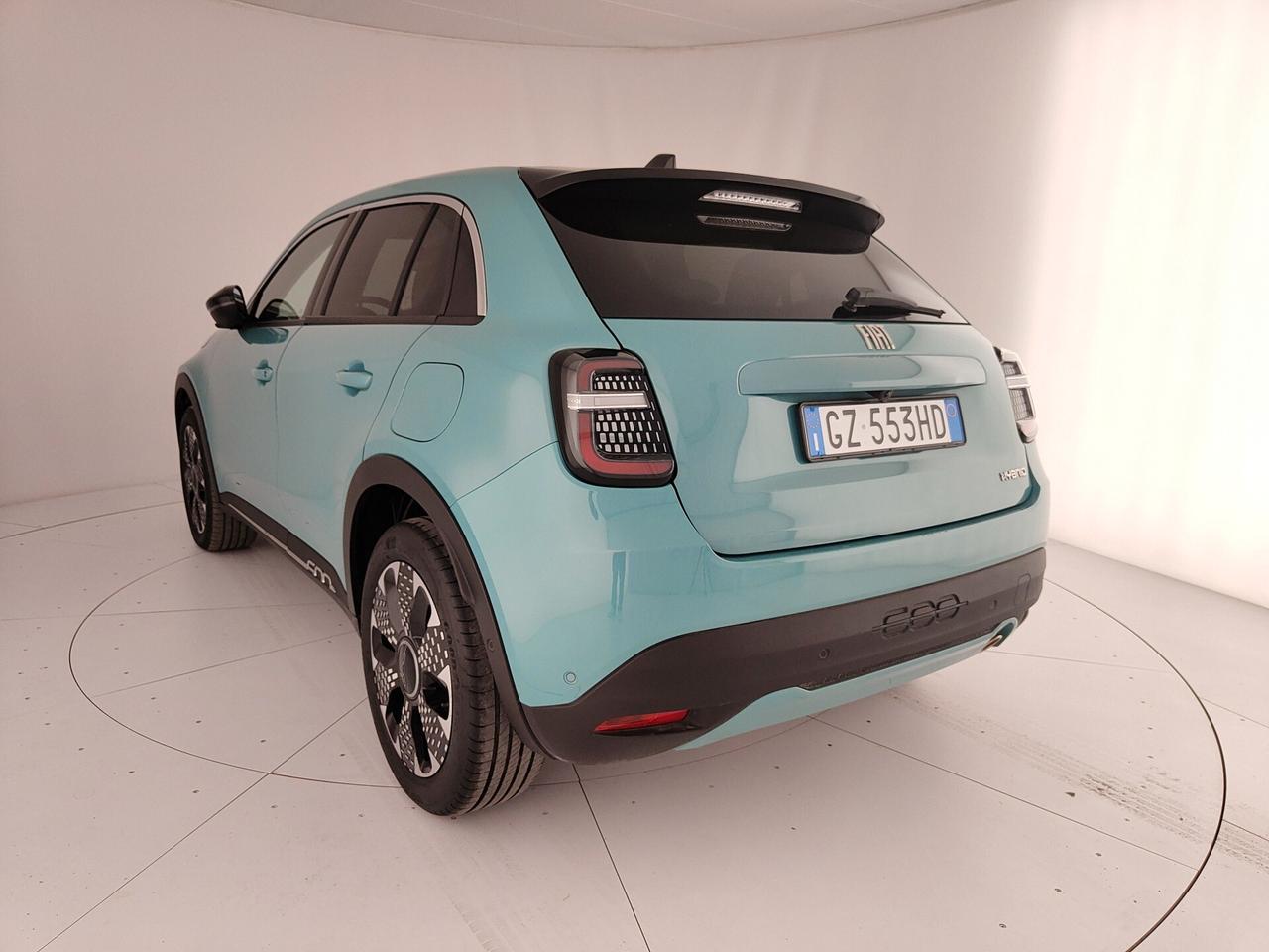 Fiat 600 Hybrid 110 CV DCT MHEV La Prima