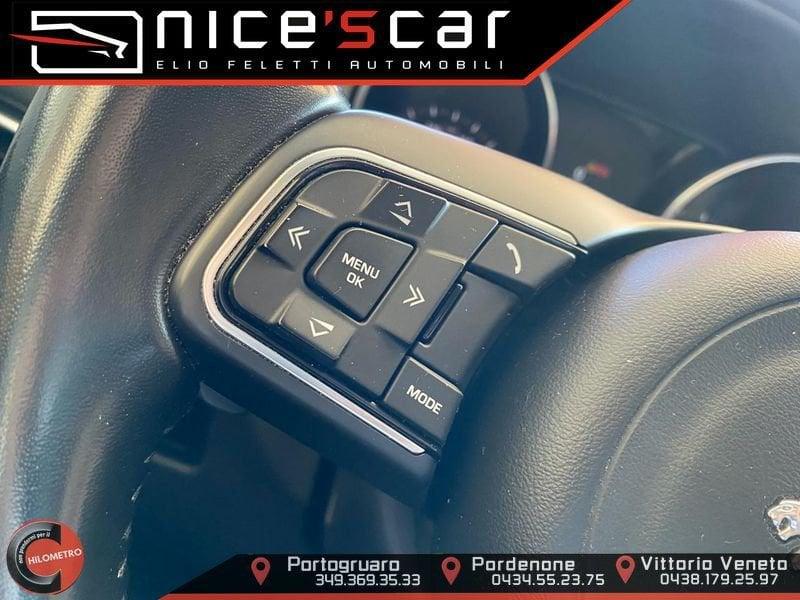 Jaguar F-Pace 2.0 D 180 CV AWD aut. ** MOTORE NUOVO **