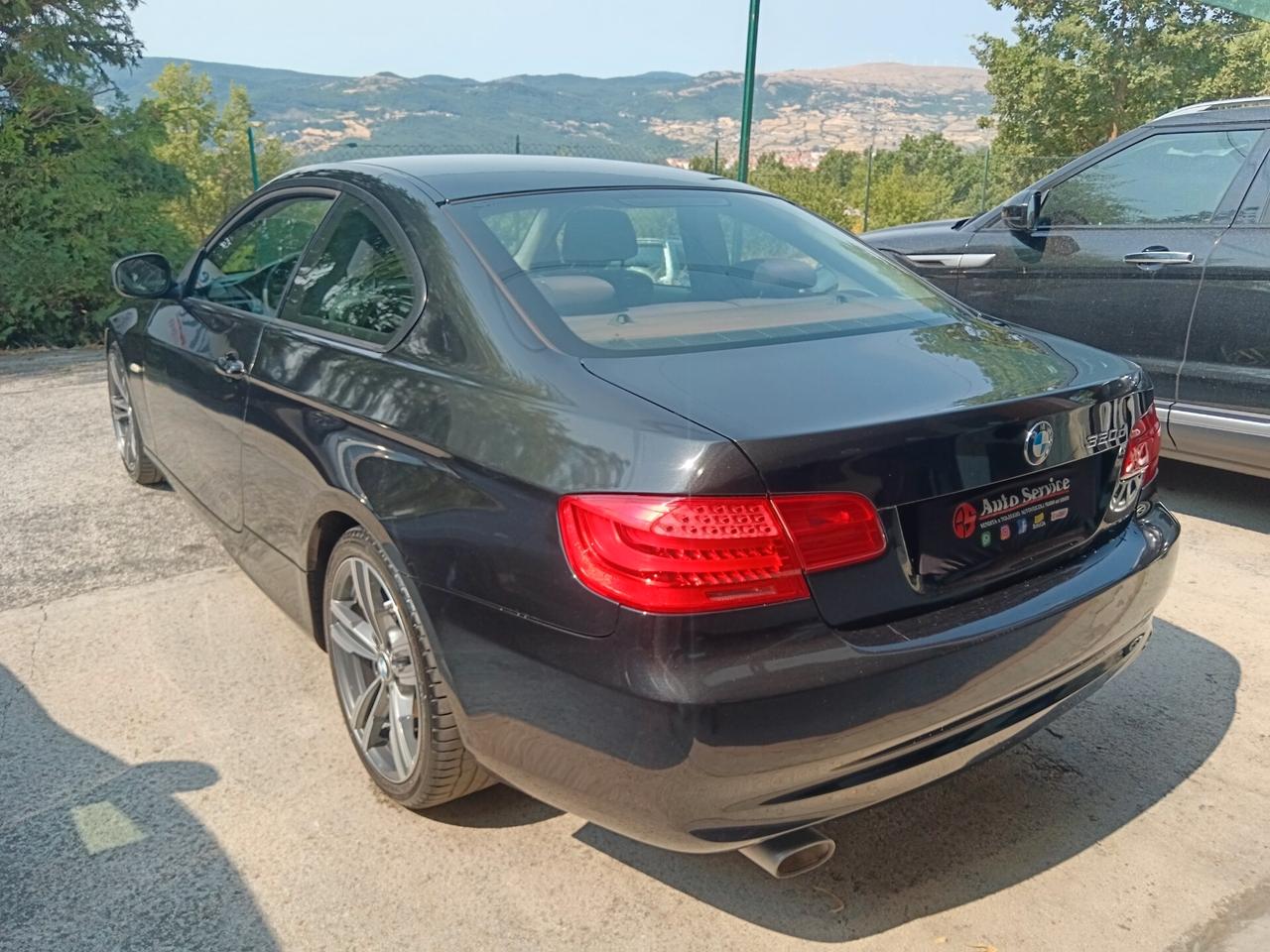 Bmw 320 2.0 184CV E92 COUPE' - 2012