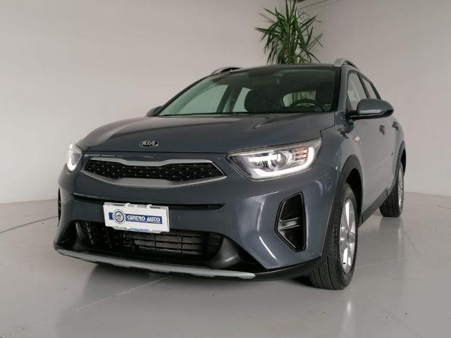 KIA Stonic 1.2 DPI Silver