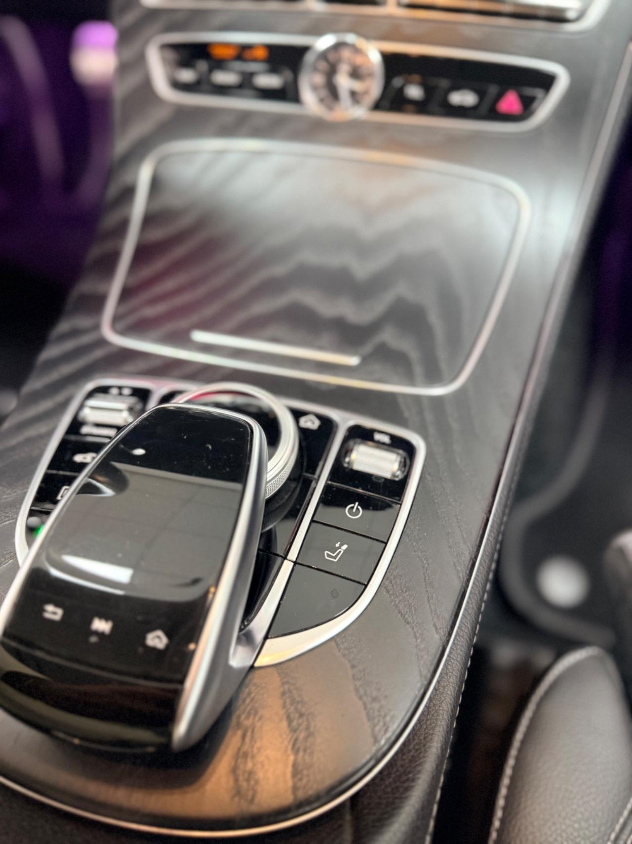 Mercedes-benz E 220 2.2d 194CV S.W. 4Matic Auto Premium Plus All-Terrain 11/2019 EURO D