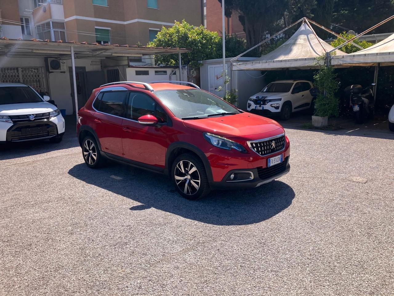 PEUGEOT 2008 1.2 110cv Allure
