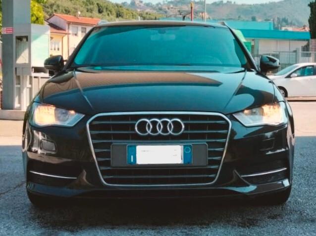 Audi A3 1.6 TDI clean diesel S tronic Ambition NEOPATENTATI 2017