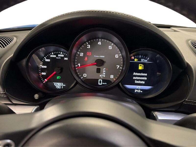 Porsche 718 Cayman S