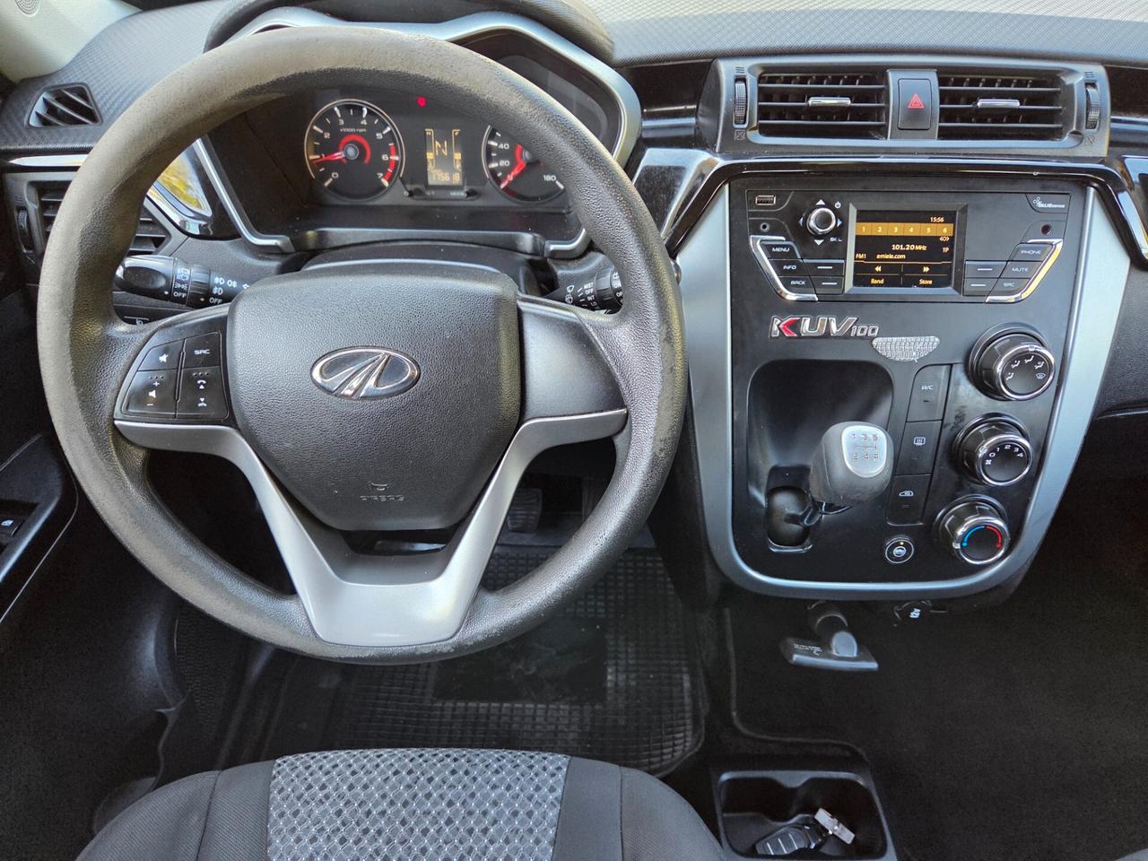 Mahindra KUV100 1.2 GPL K8 - UNICO PROPRIETARIO