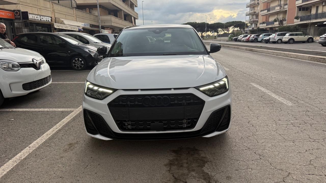 Audi A1 SPB 30 TFSI S line edition LED NAVI KAMERA CAR PLAY PDC BLUETOOTH CERCHI 18