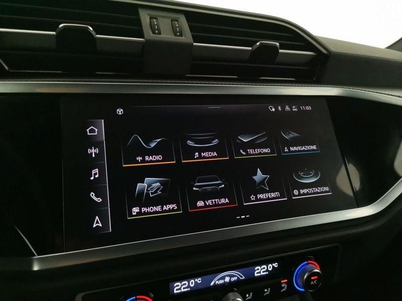 Audi Q3 45 1.4 tfsi e Identity Black s-tronic