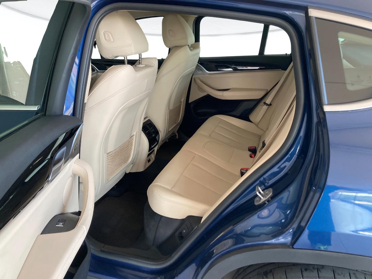 BMW X4 xdrive20d mhev 48V auto
