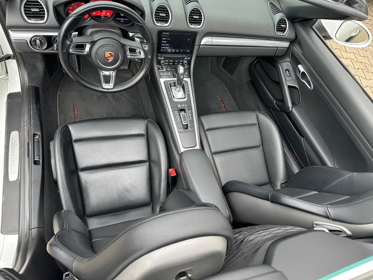 Porsche 718 Spyder Boxster 2.5 S