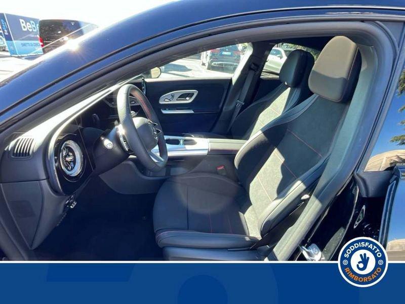 Mercedes-Benz CLA 200 Automatic 4Matic Coupé AMG Line Premium