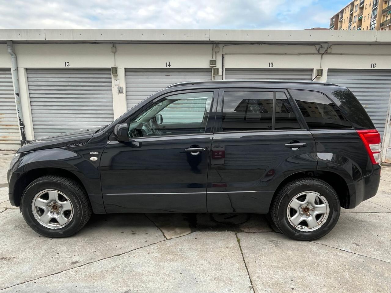 Suzuki Grand Vitara 1.9 DDiS 5 porte Executive Gancio Traino