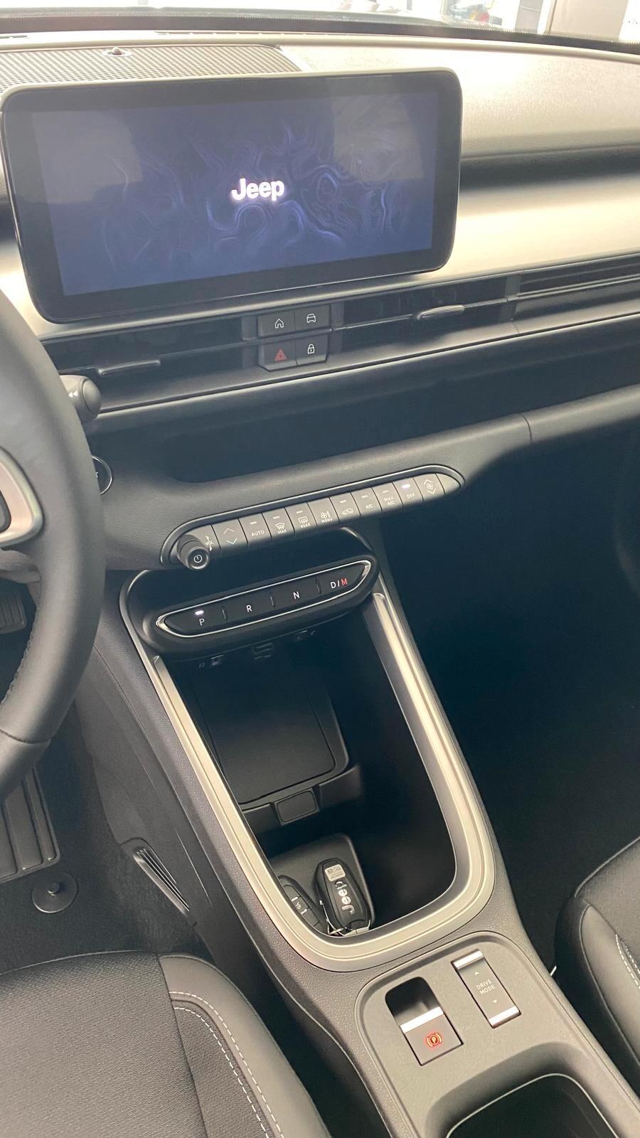 Jeep Avenger 1.2 Turbo 100 CV MHEV Altitude CAMBIO AUTOMATICO