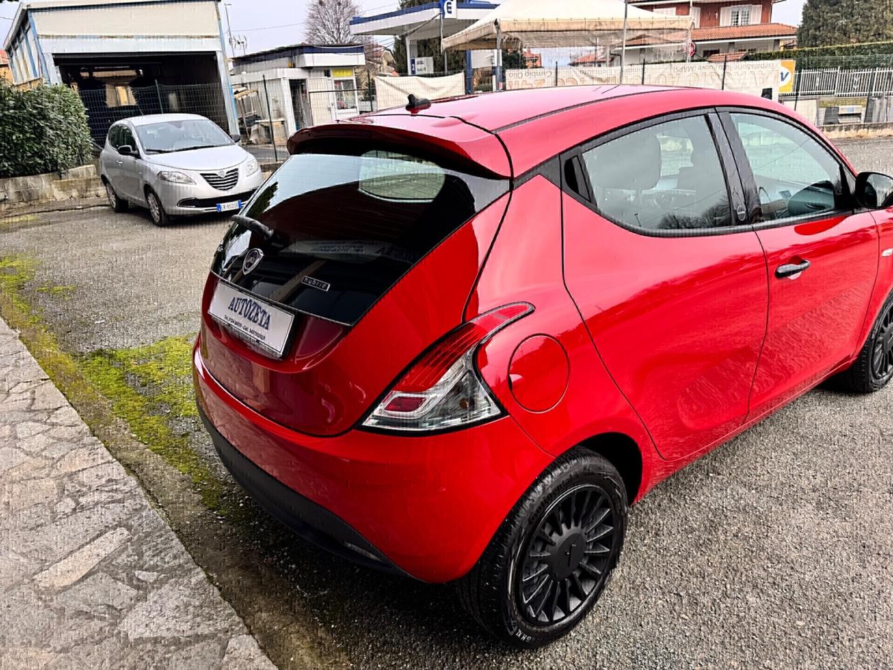 Lancia Ypsilon 1.0 Silver