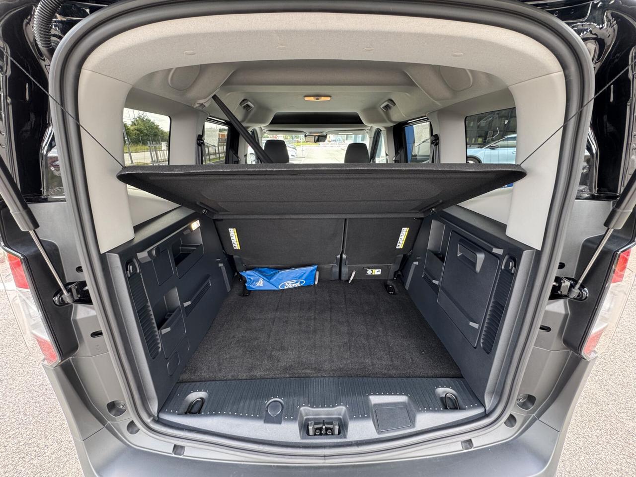 Ford Tourneo Courier Active 1.0EcoB. 125CV Autom