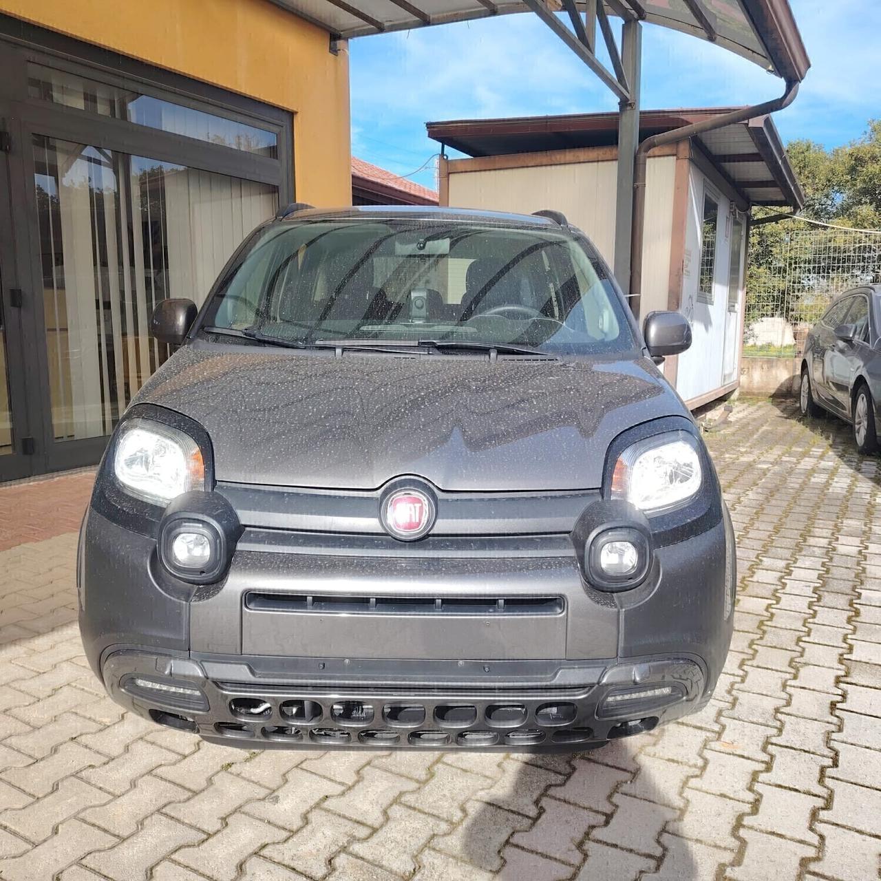 Fiat Panda 1.0 FireFly S&S Hybrid City Cross