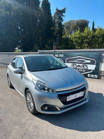 Peugeot 208 PureTech 82 5p. GPL Allure