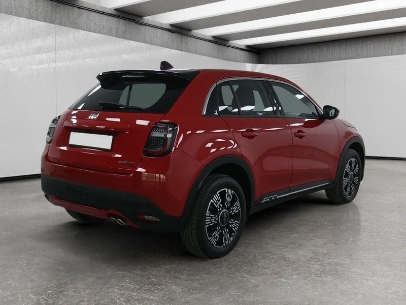 FIAT 600 1.2 hybrid 145cv auto
