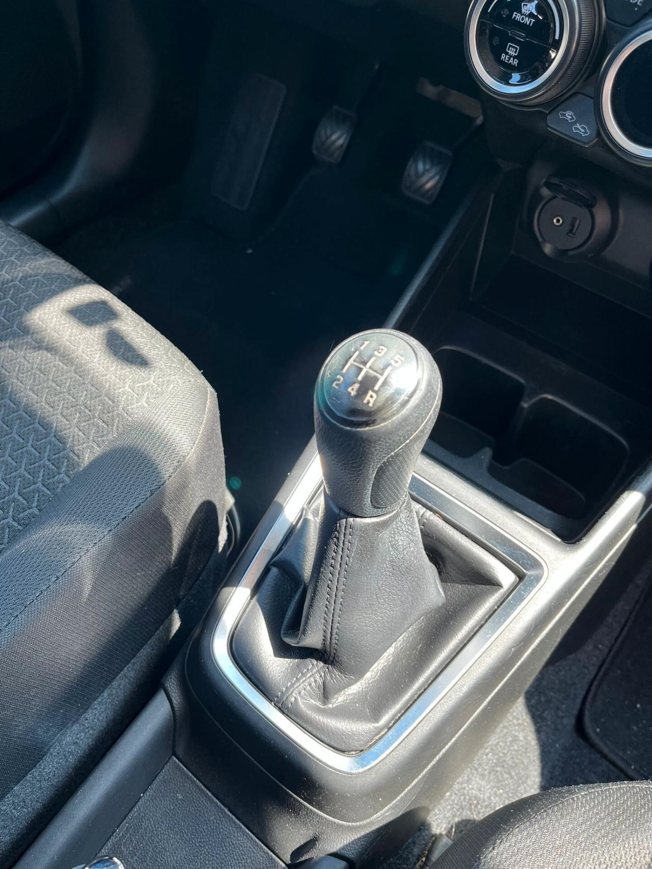 Suzuki Swift 1.2 Hybrid Top