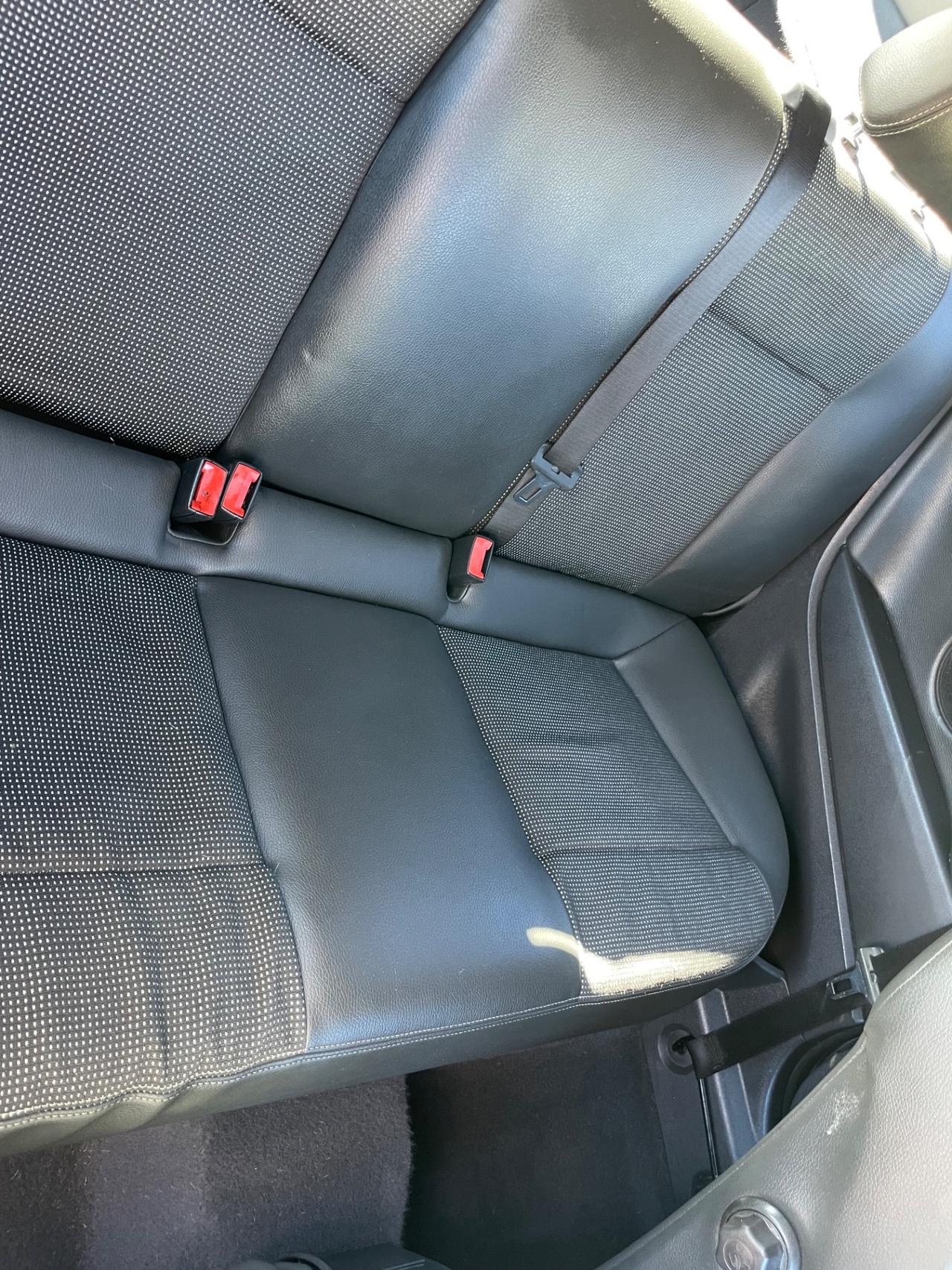 Opel Astra GTC 1.7 CDTI