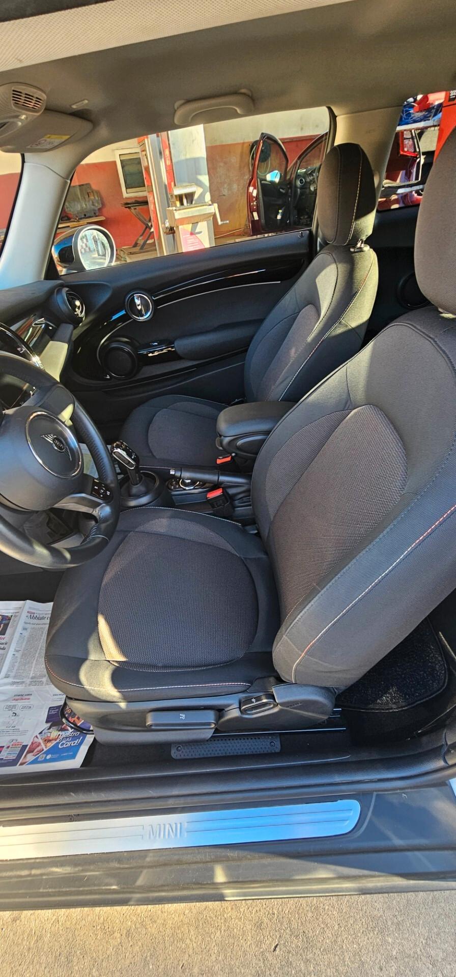 Mini 1.5 Cooper Camden Edition Plus Automatica