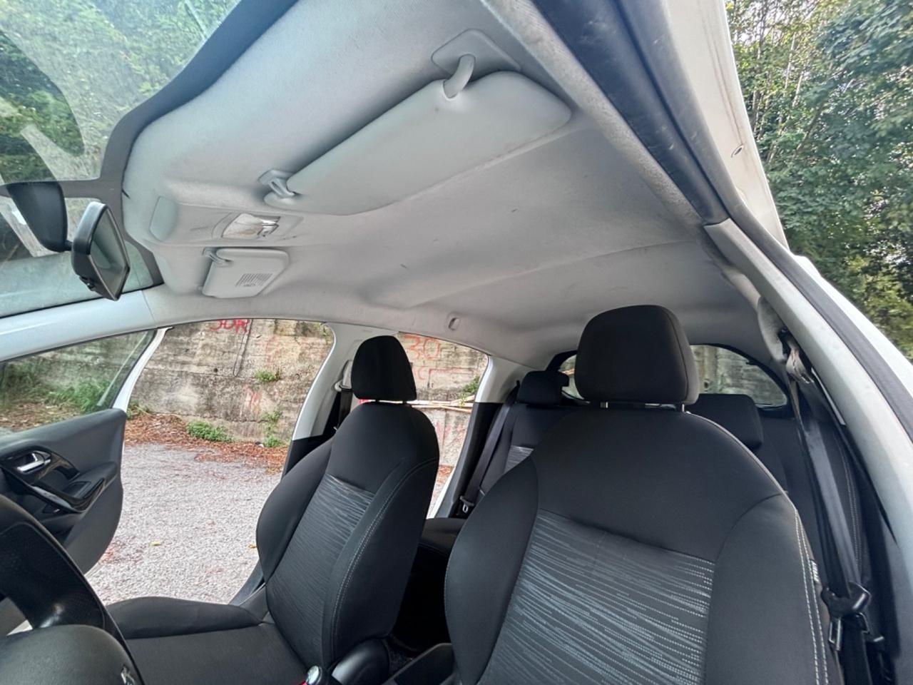 Peugeot 208 1.2 VTi 82 CV 5 porte Access