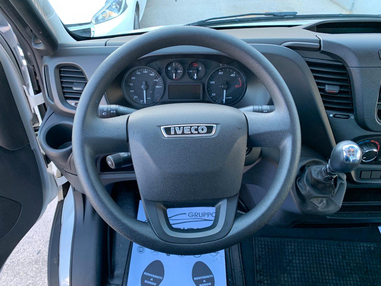IVECO Daily 35 C 12 3 Posti Cassone