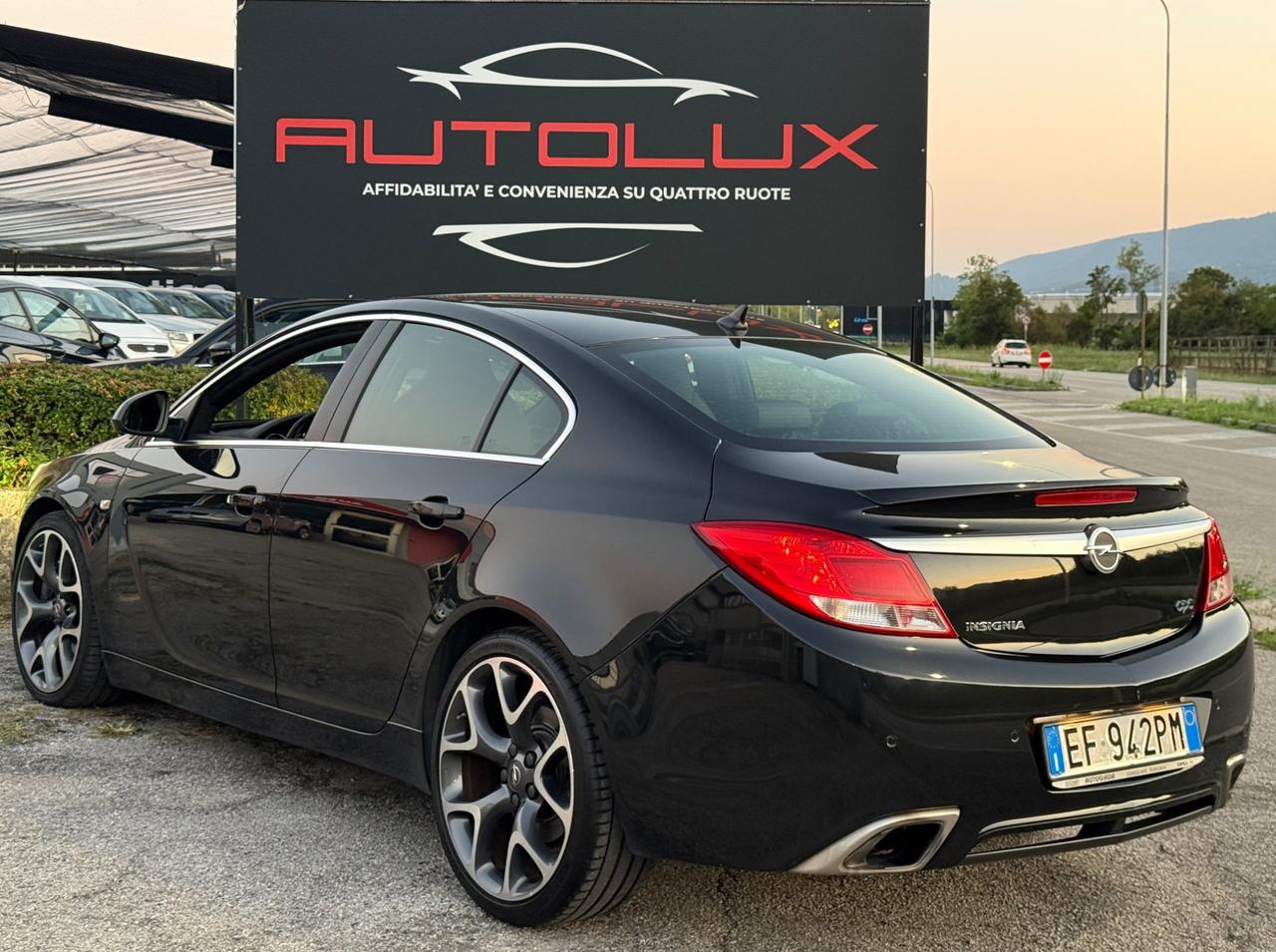 Opel Insignia 2.8 Turbo 4x4 325CV 4 porte OPC