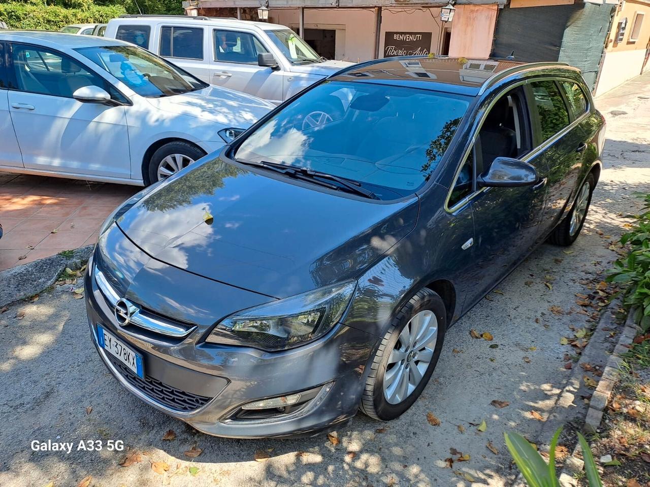 opel astra 2015