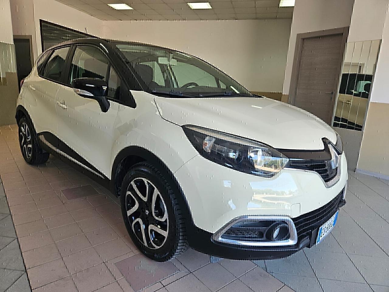 Renault Captur RENAULT CAPTUR 1.5 DCI ( NEO PATENTATI)