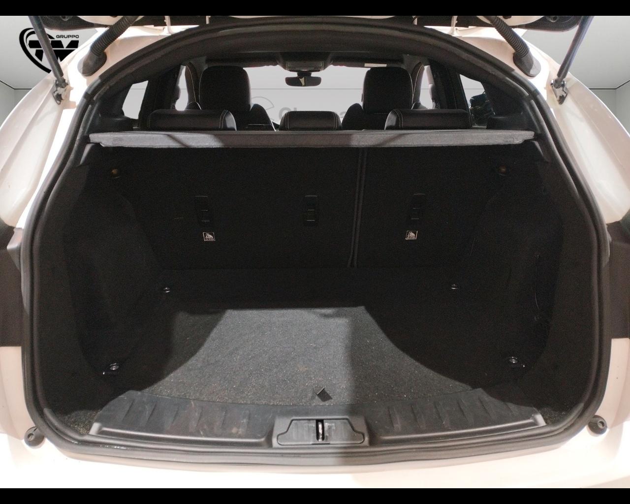 JAGUAR E-Pace (X540) E-Pace 2.0D 150 CV A...