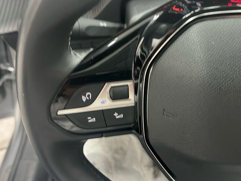 Peugeot 208 PureTech 75 S/S Style