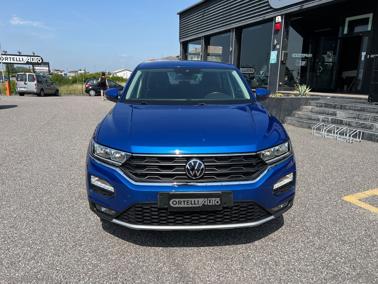 VOLKSWAGEN T-Roc 2.0 TDI 150 CV DSG Business BMT IVA DEDUCIBILE