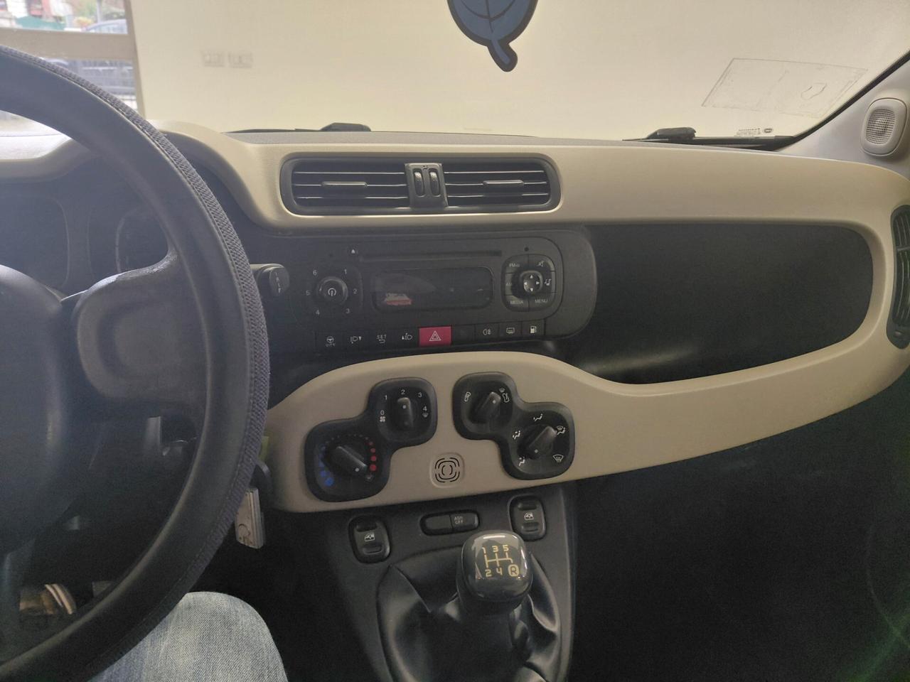 FIAT PANDA ANNO 2015 BZ METANO ADATTA NEOPATENTATI KM 173 MILA