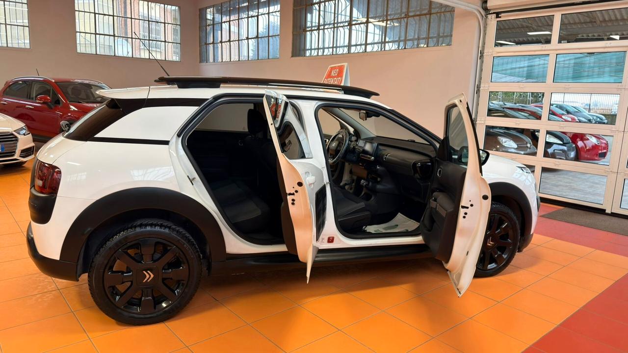 Citroen C4 Cactus BlueHDi 100 Shine