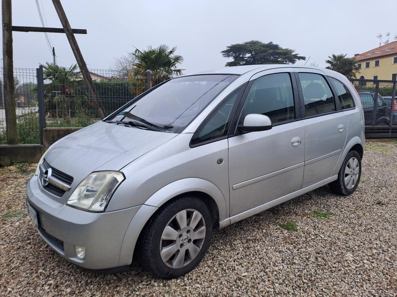 Opel Meriva 1.8 16V Enjoy