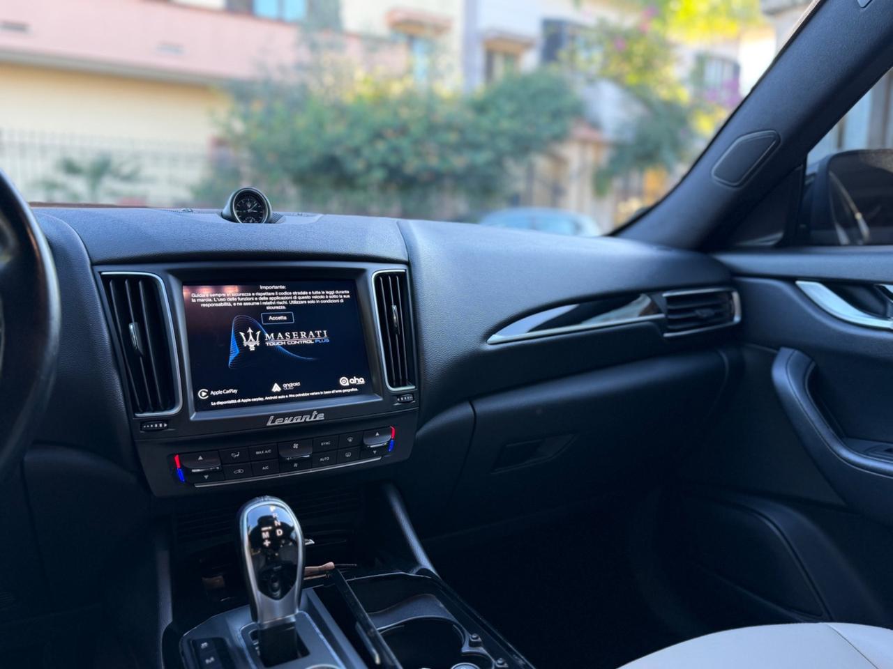 Maserati Levante V6 Diesel 275 CV AWD Granlusso