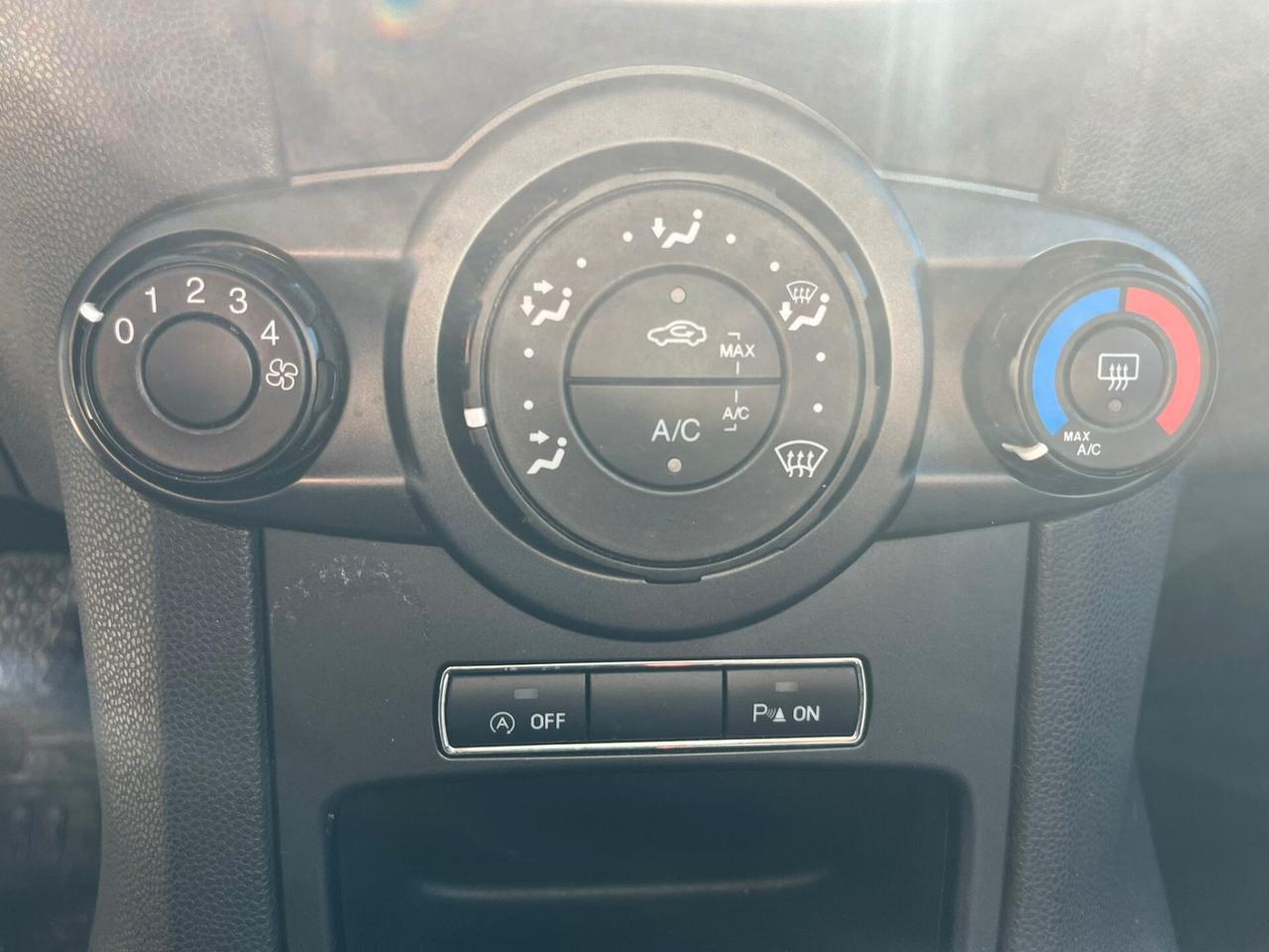 Ford Fiesta 1.1 85 CV 5 porte Titanium