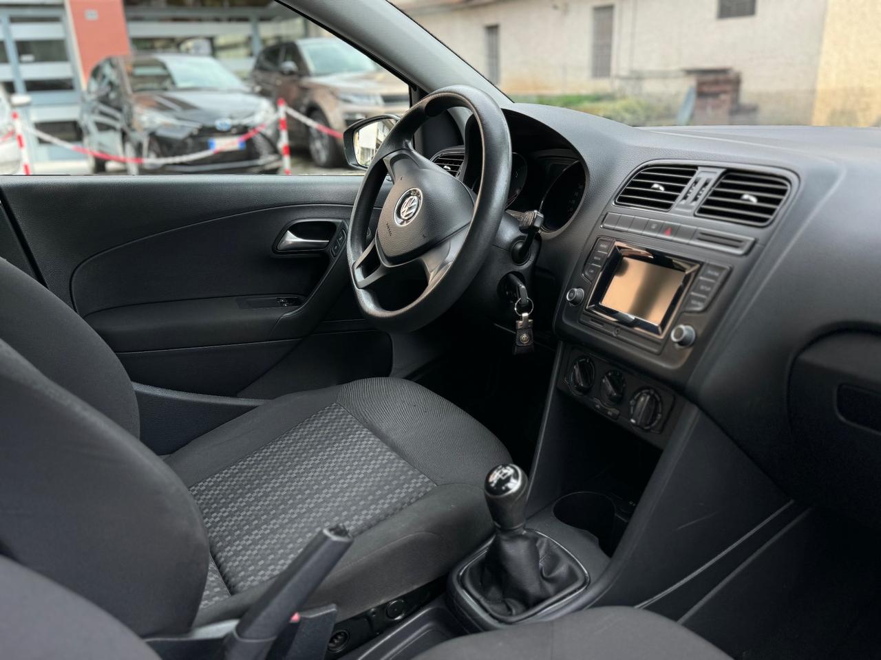 Volkswagen Polo 1.4 TDI 5p. - NEOPATENTATI- GOMME NUOVE 4 STAGIONI