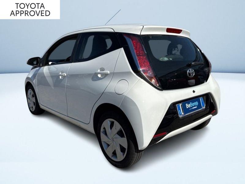 Toyota Aygo 1.0 X-PLAY 5P M-MT